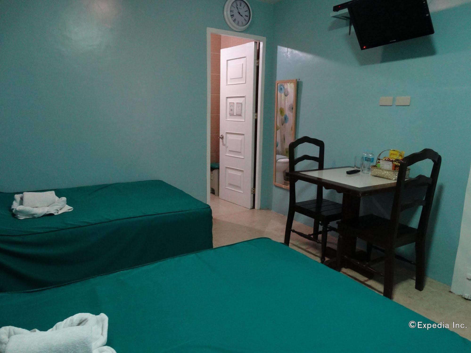 Casa Munda Bed & Breakfast Davao Exterior photo
