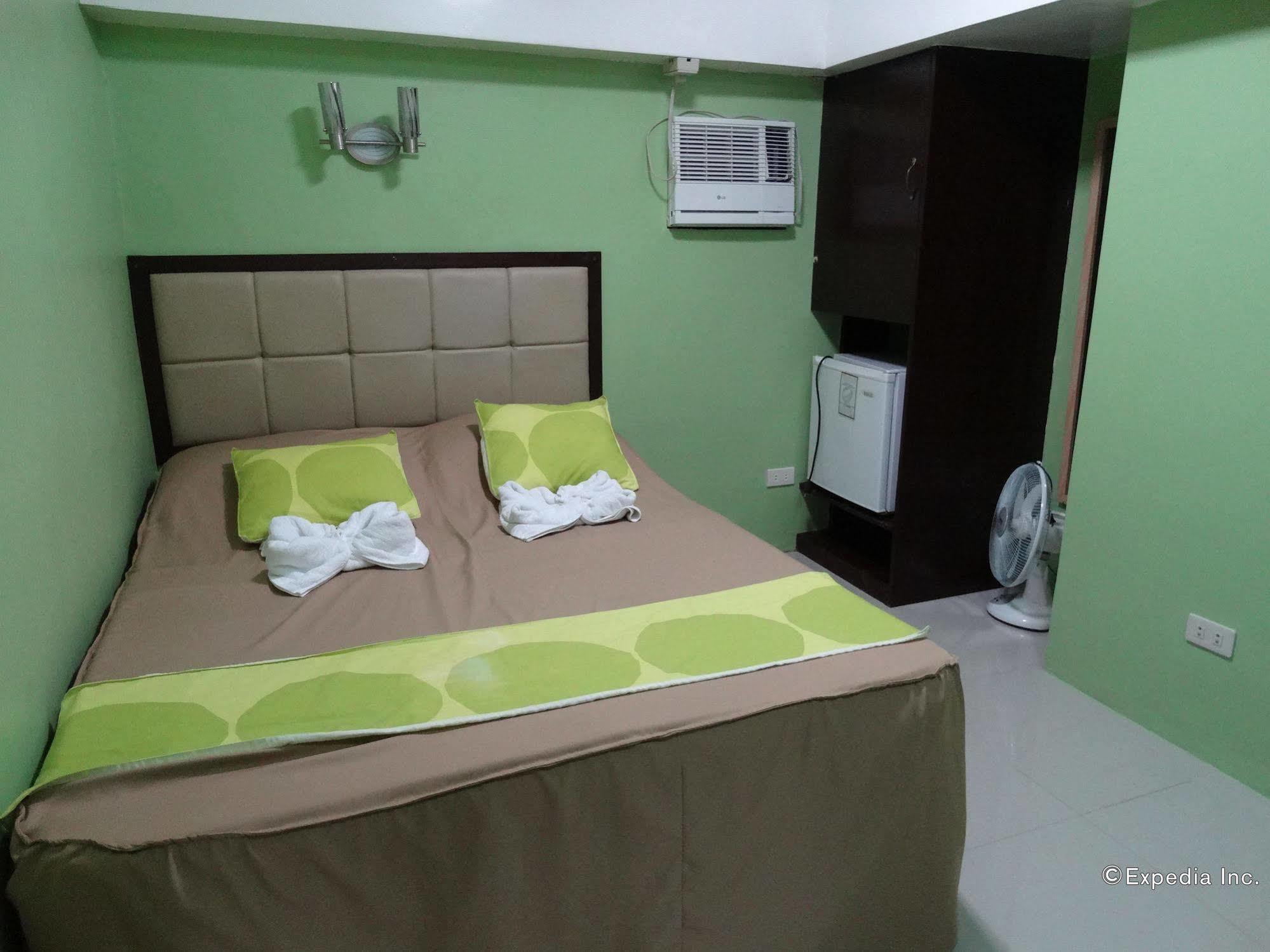 Casa Munda Bed & Breakfast Davao Exterior photo