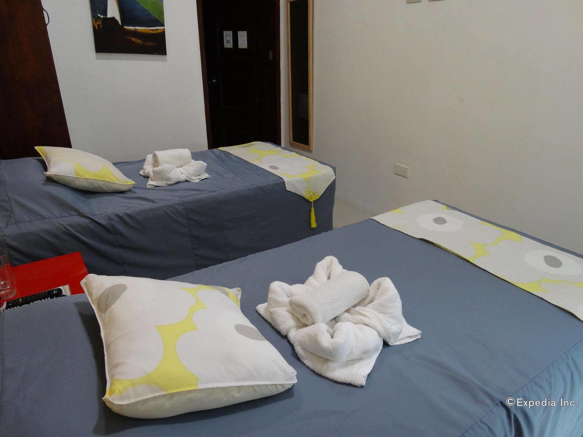 Casa Munda Bed & Breakfast Davao Exterior photo
