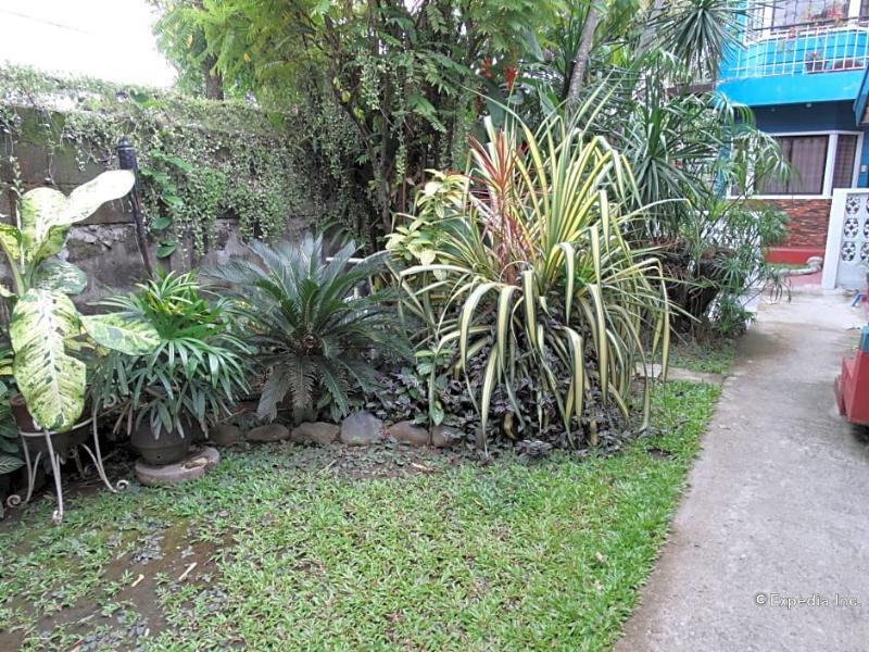 Casa Munda Bed & Breakfast Davao Exterior photo